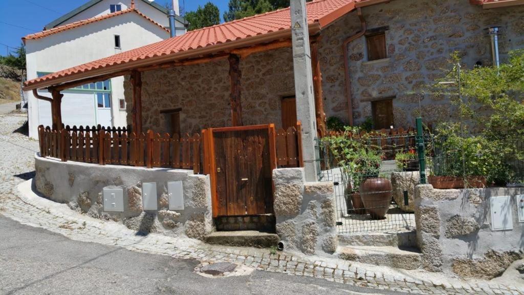 Holiday home Casa Da Serra Da Estrela Goncalo (Guarda)